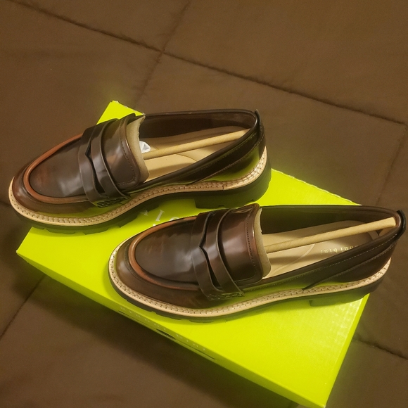 Gianni Bini Loafers - Picture 2 of 4